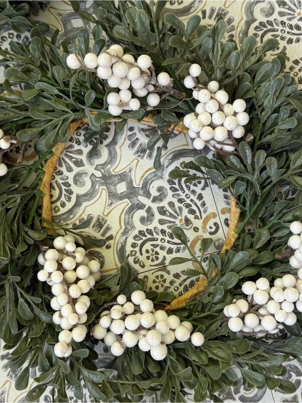 None decorate your